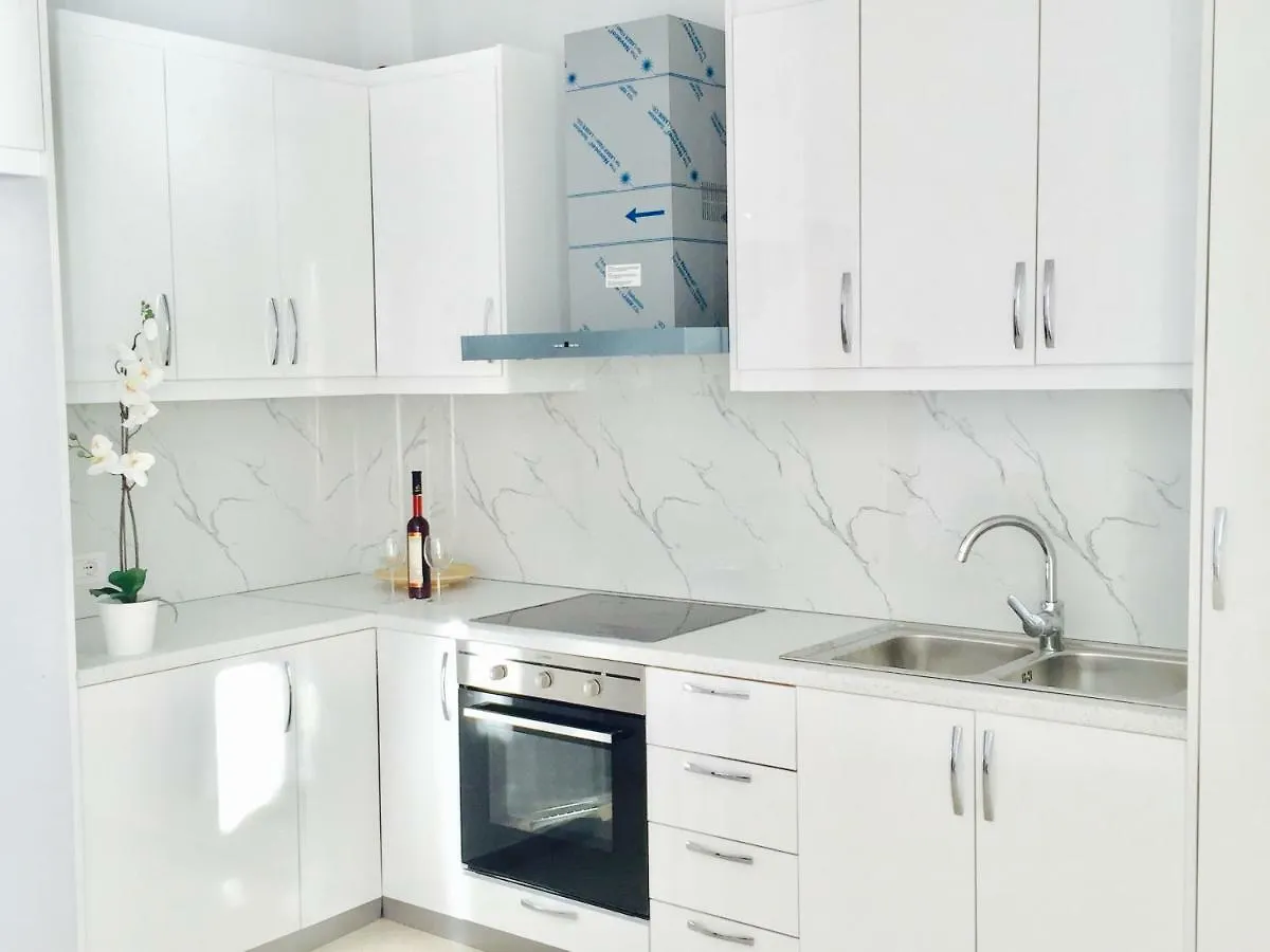Sea And Sun Apartments Saranda