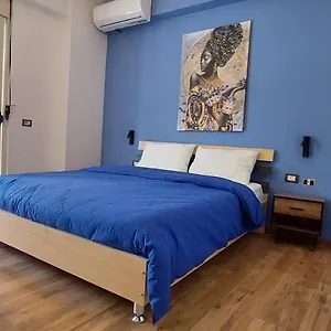 whats-up-tirana.hotels-in-tirana.com/